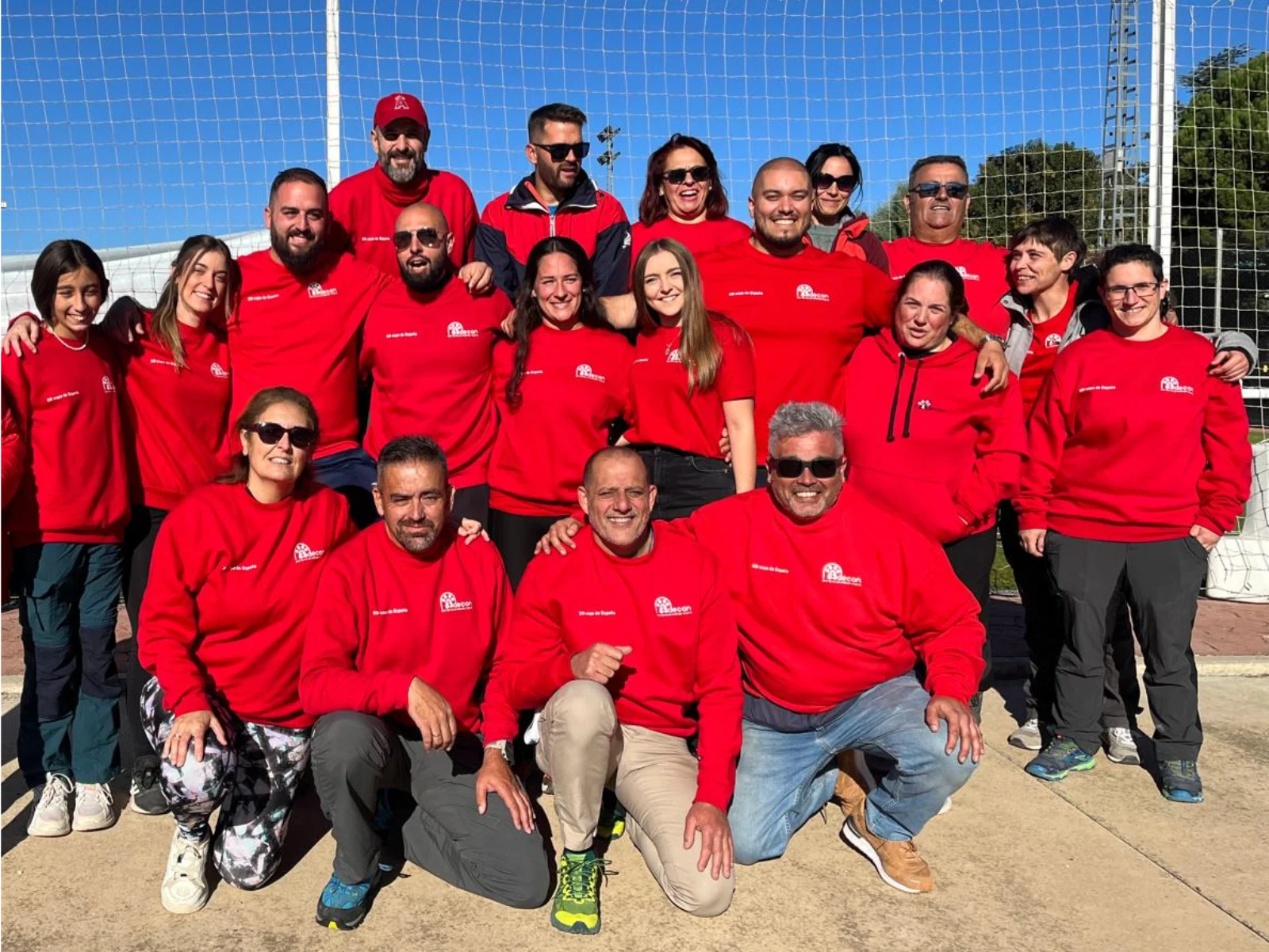 Tipos de socios del club canino ADECAN y requisitos de acceso